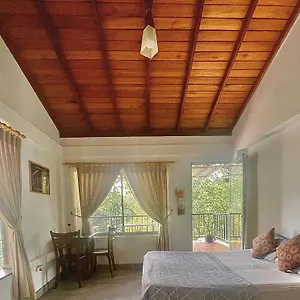  Проживание в семье E-stay Hanthana